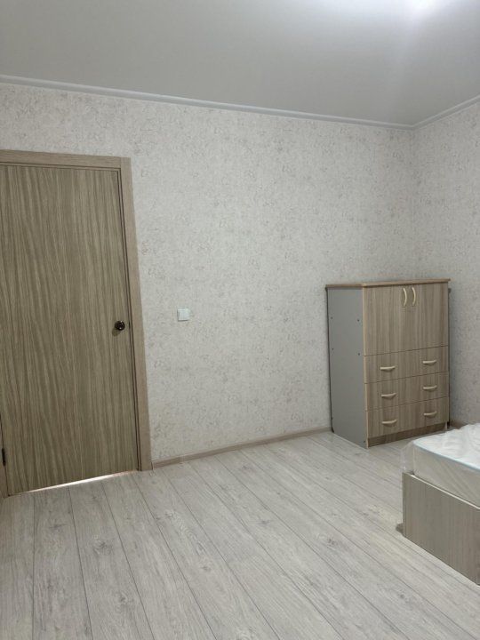 Продажа 1-комнатной квартиры, Ростов-на-Дону, Амет-Хана Султана пер,  5