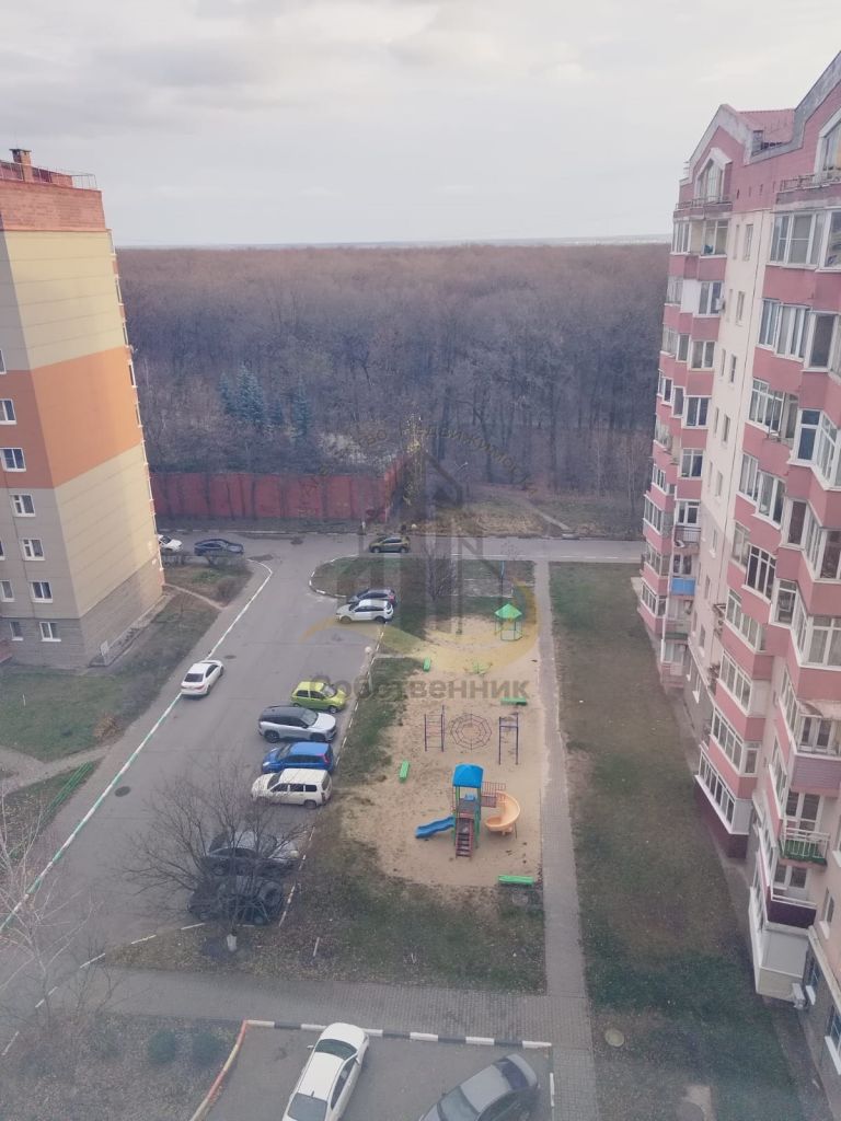 Аренда 2-комнатной квартиры, Старый Оскол, Космос мкр,  13