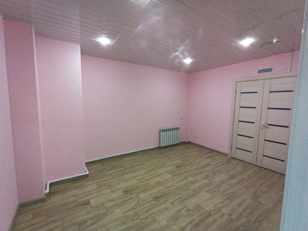 Продажа коммерческой недвижимости, 135м <sup>2</sup>, Ярославль, Большая Техническая улица,  11