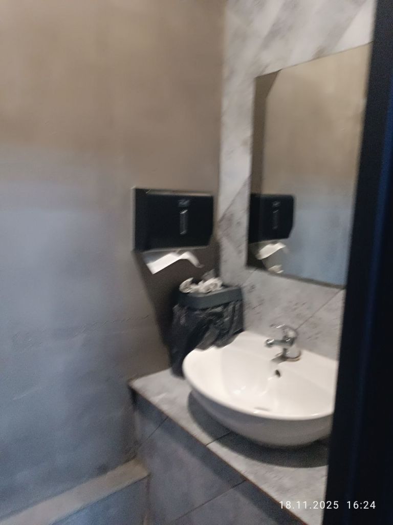 Аренда коммерческой недвижимости, 50м <sup>2</sup>, Дзержинск, Привокзальная пл,  2