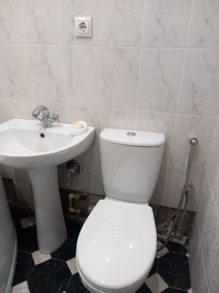 Продажа 2-комнатной квартиры, Саратов, Тверская ул,  39