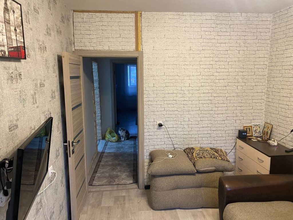 Продажа 3-комнатной квартиры, Саратов, Батавина ул,  2