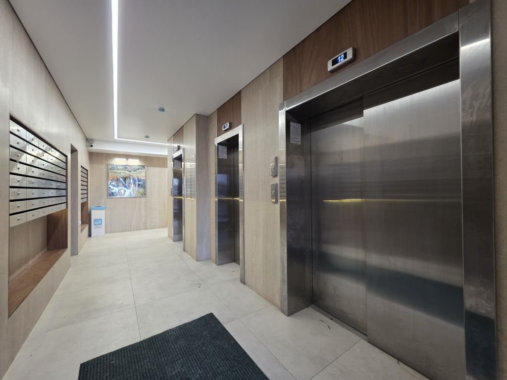 Продажа 2-комнатной новостройки, Тверь, Оснабрюкская ул,  22