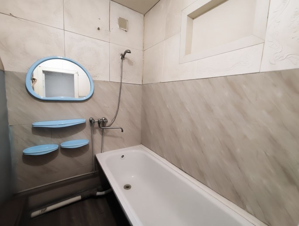 Продажа 2-комнатной квартиры, Лакша, центральная,  10