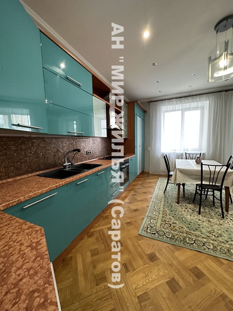 Продажа 3-комнатной квартиры, Саратов, Волжская ул,  24/26