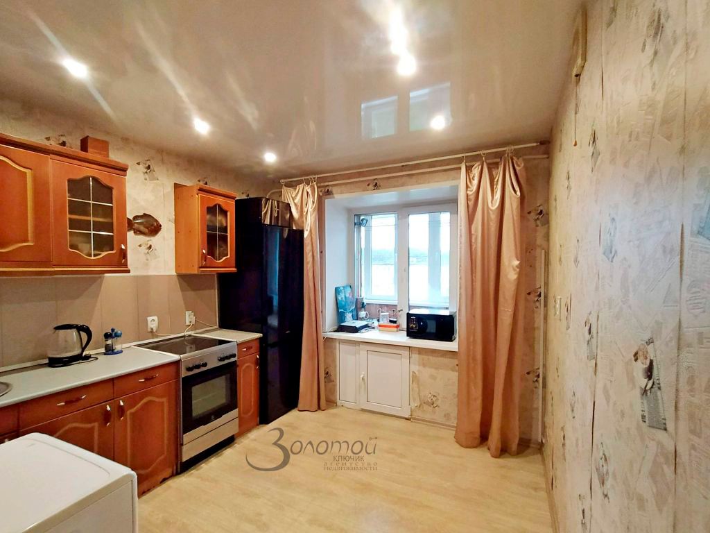 Продажа 2-комнатной квартиры, Дружный,  6