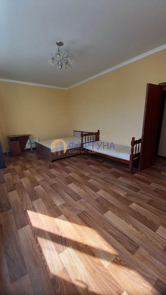 Продажа 2-комнатной квартиры, Белгород, Привольная ул,  66