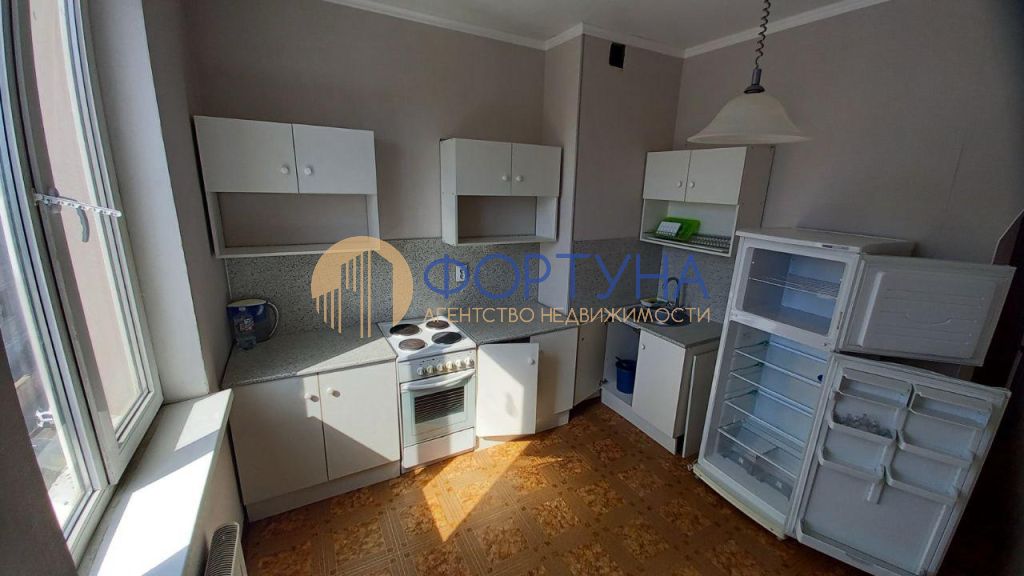 Продажа 2-комнатной квартиры, Белгород, Привольная ул,  66