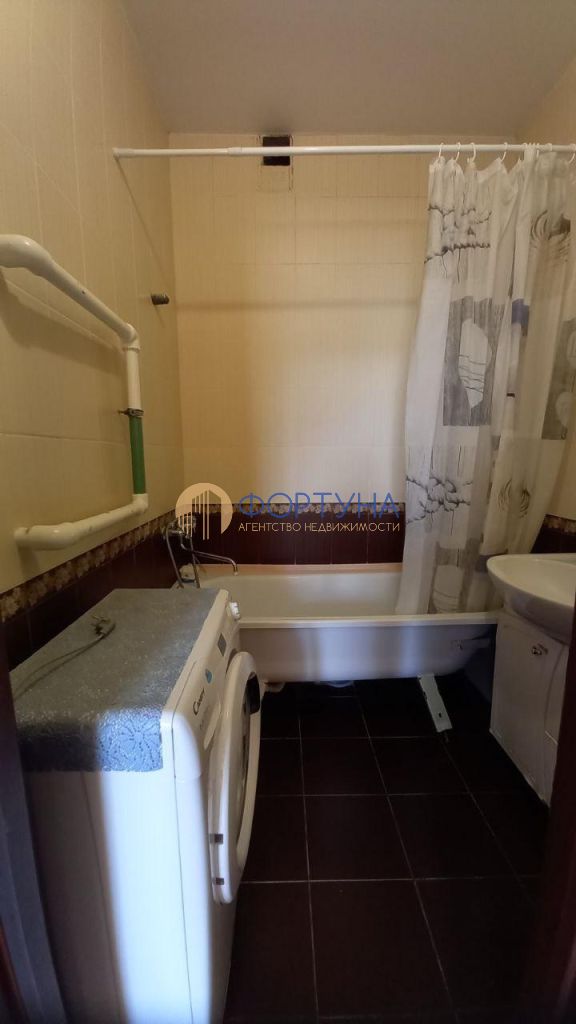 Продажа 2-комнатной квартиры, Белгород, Привольная ул,  66