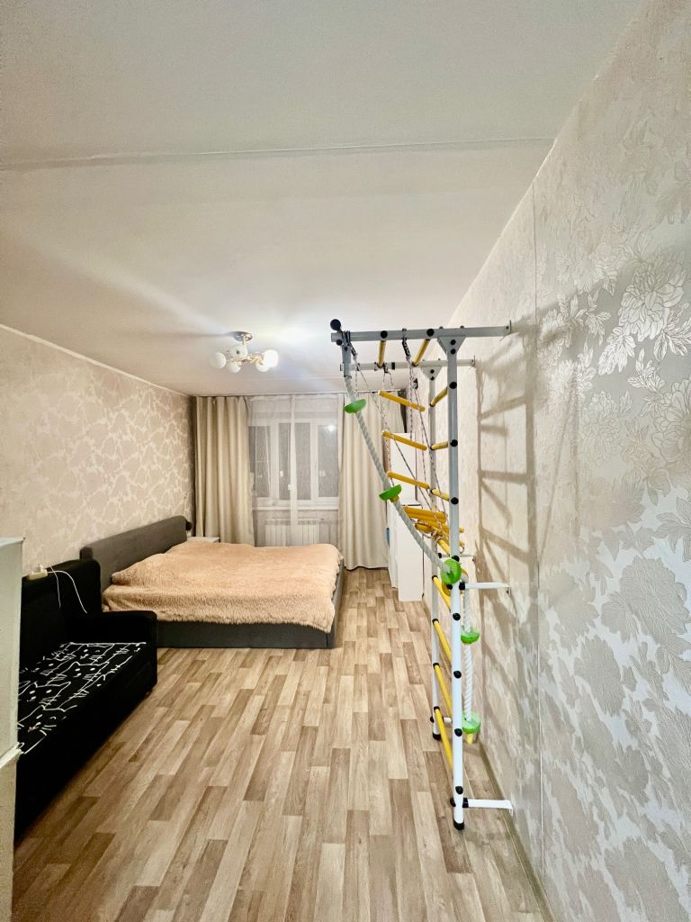 Продажа 1-комнатной квартиры, Нижний Новгород, Сергея Есенина ул,  48