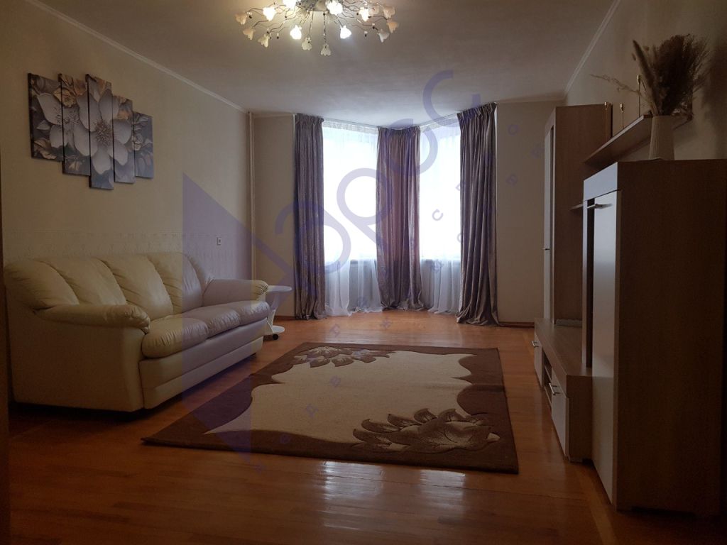 Аренда 3-комнатной квартиры, Нижний Новгород, Героя Елисеева ул,  8