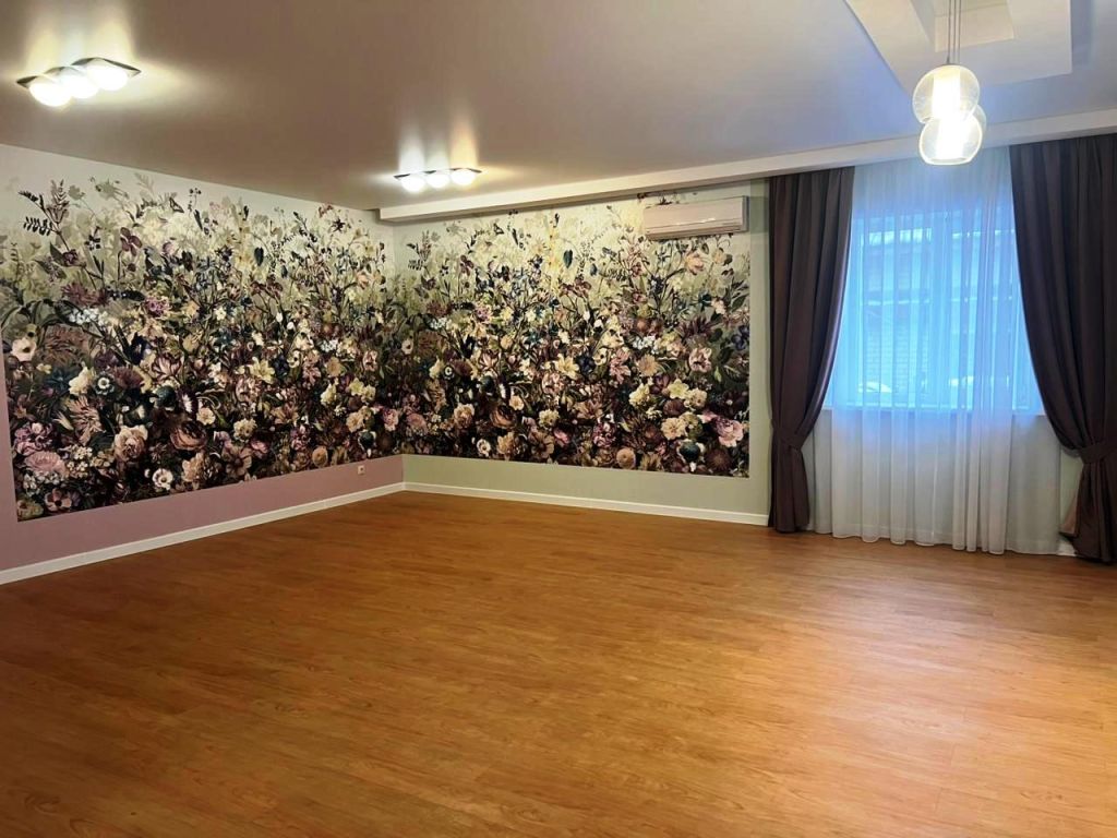 Продажа дома, 249м <sup>2</sup>, 6 сот., Кострома, 8 Марта ул,  37