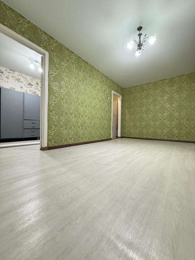 Продажа 2-комнатной квартиры, Дзержинск, Чкалова пр-кт,  49