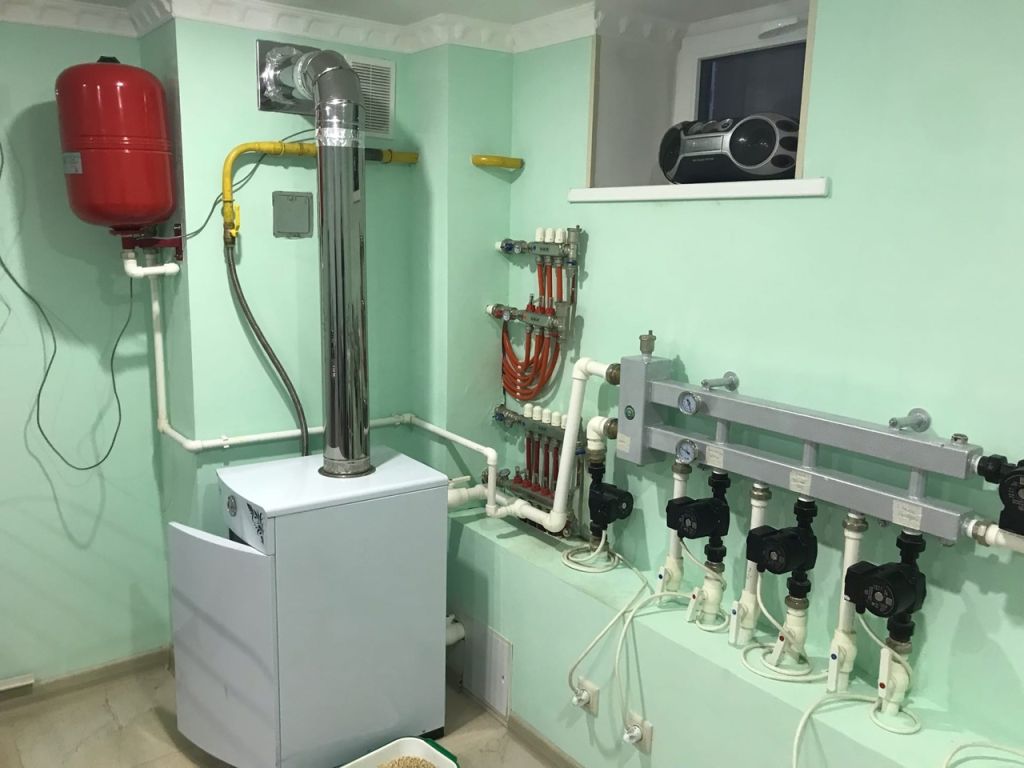 Продажа дома, 220м <sup>2</sup>, 5 сот., Ростовская