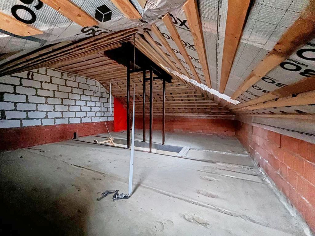 Продажа 3-комнатной квартиры, Кострома, Кирпичный проезд,  13