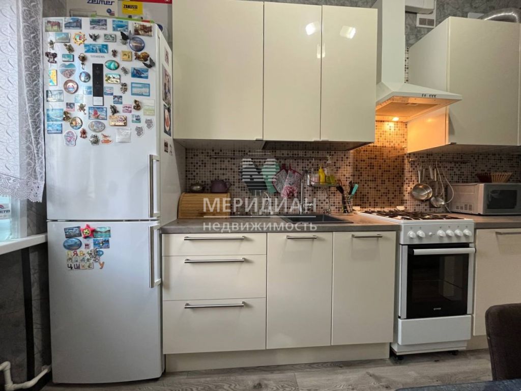 Продажа 2-комнатной квартиры, Нижний Новгород, Страж Революции ул,  32