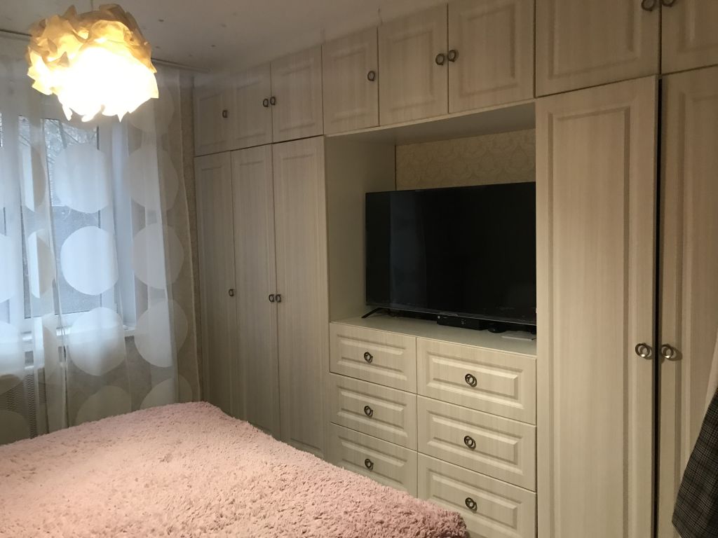 Продажа 2-комнатной квартиры, Кострома, Центральная 2-я ул,  1а