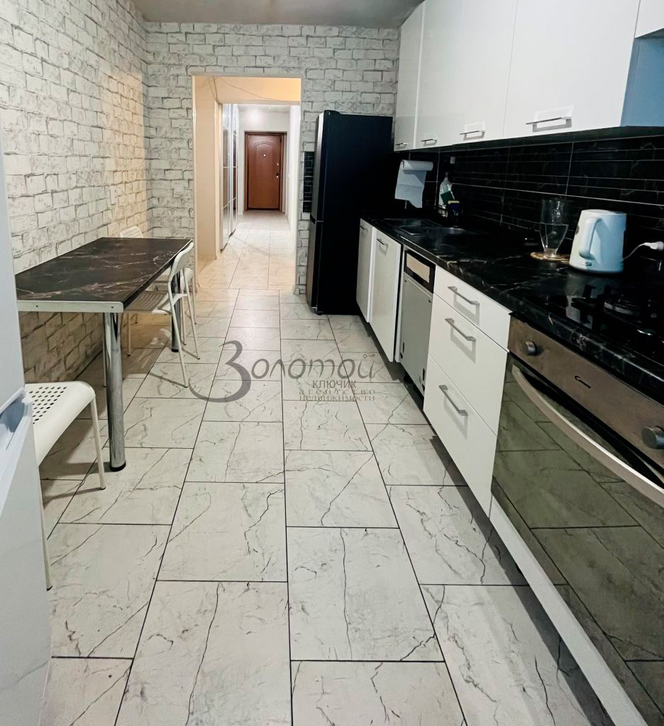 Продажа 2-комнатной квартиры, Нижний Новгород, Гагарина пр-кт,  107