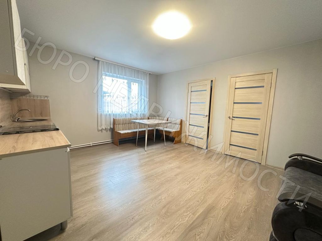 Продажа дома, 129м <sup>2</sup>, 4 сот., Балашов, Колхозная ул,  10