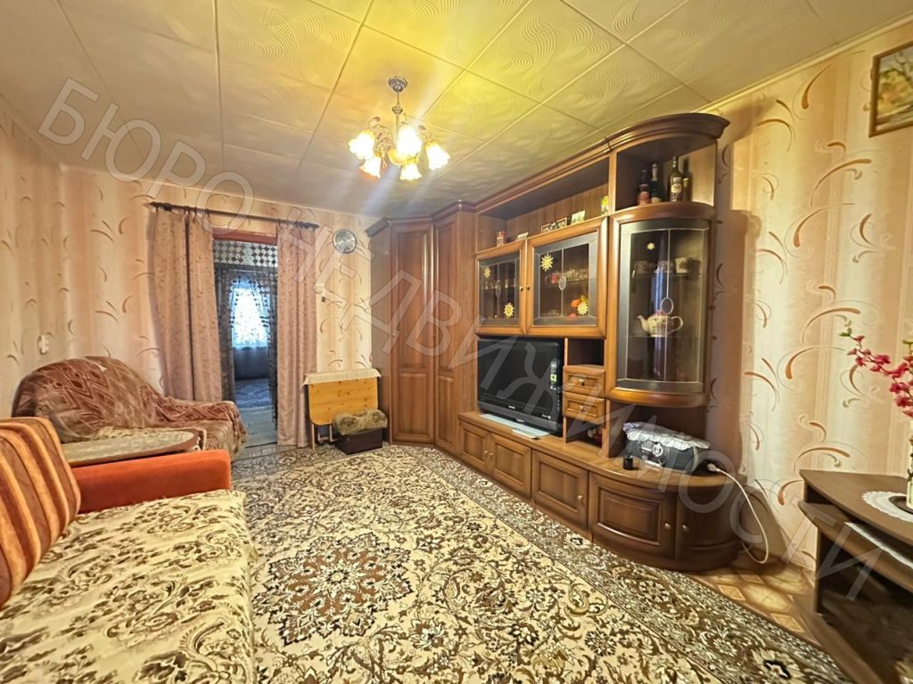 Продажа 3-комнатной квартиры, Балашов, Орджоникидзе ул,  1