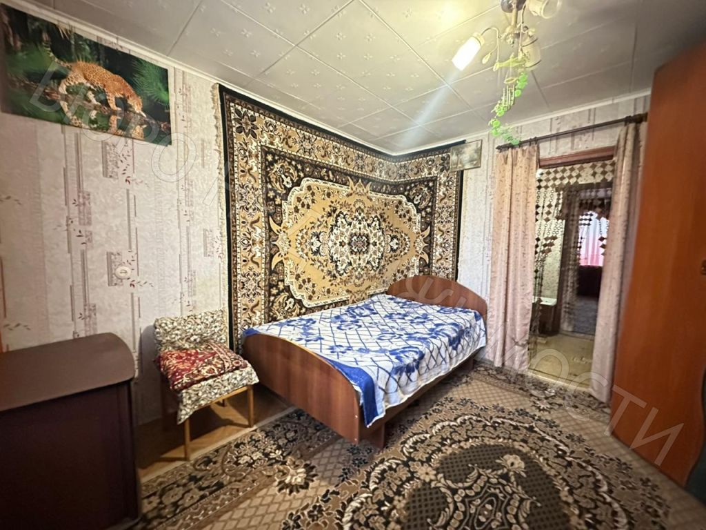 Продажа 3-комнатной квартиры, Балашов, Орджоникидзе ул,  1