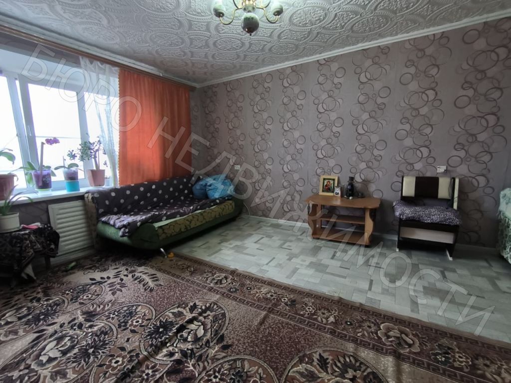 Продажа 1-комнатной квартиры, Балашов, Строителей ул,  8