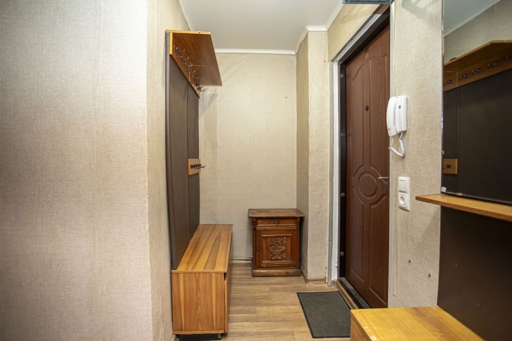 Продажа 1-комнатной квартиры, Ярославль, Саукова ул,  7