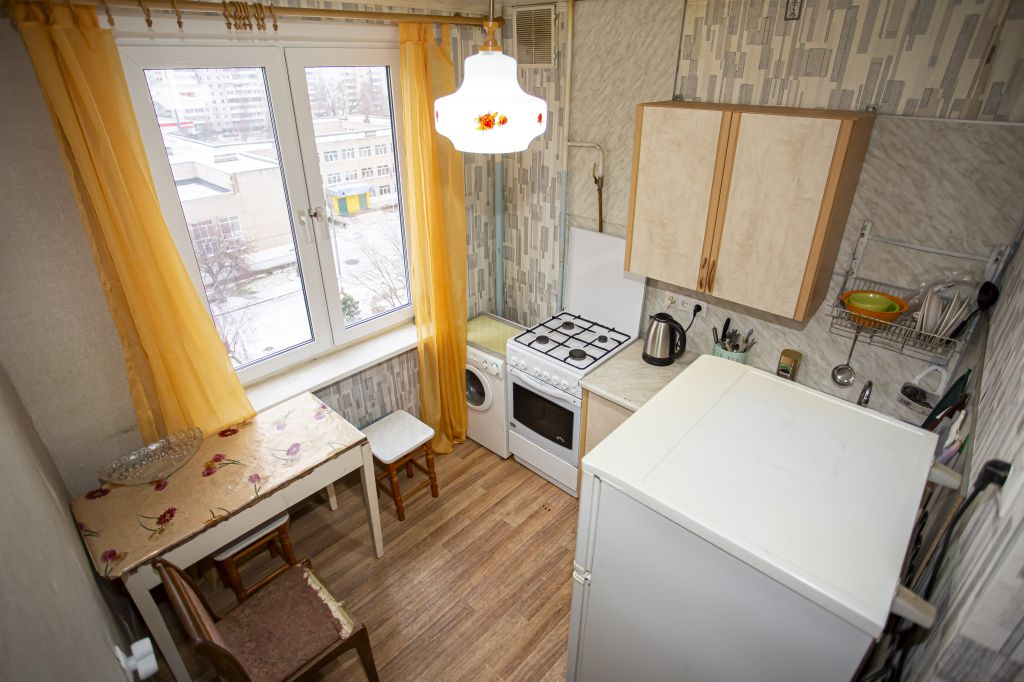 Продажа 1-комнатной квартиры, Ярославль, Саукова ул,  7