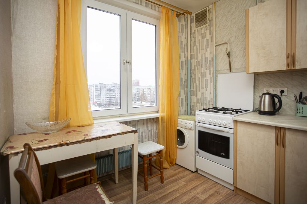 Продажа 1-комнатной квартиры, Ярославль, Саукова ул,  7