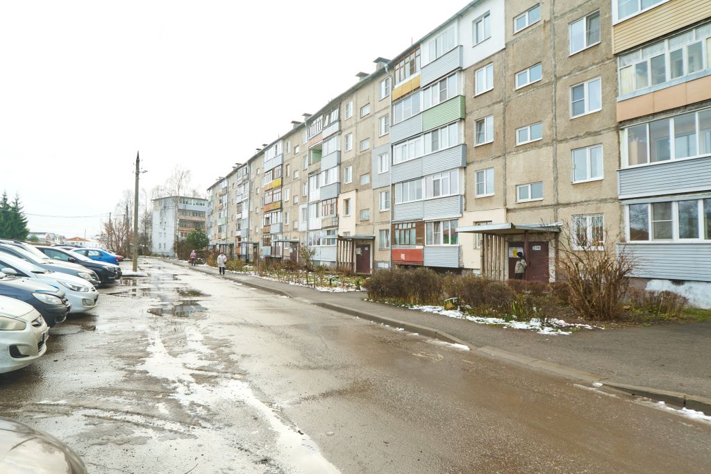 Продажа 2-комнатной квартиры, Ярославль, Панфилова ул,  15