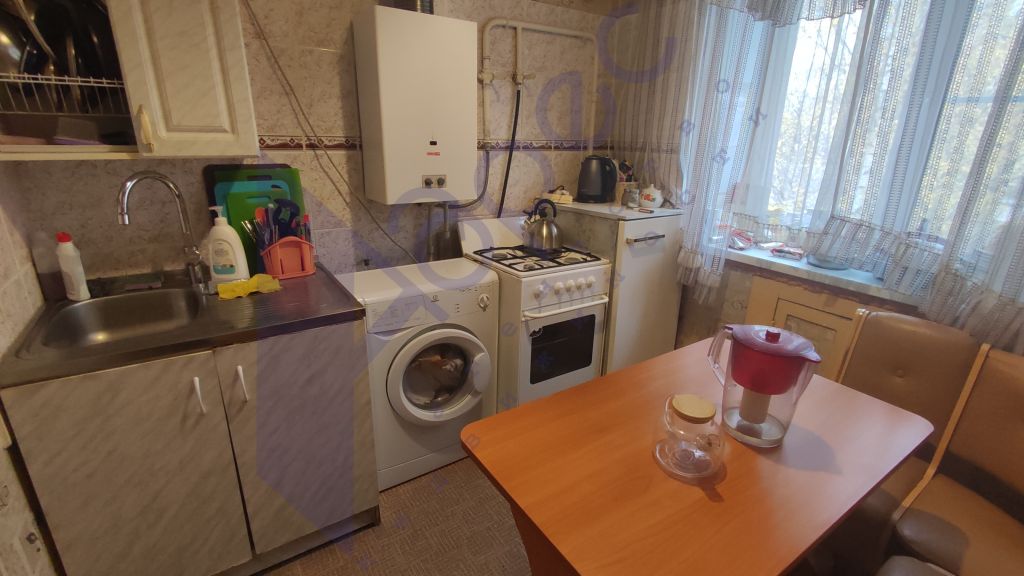 Продажа 1-комнатной квартиры, Нижний Новгород, Саврасова ул,  10