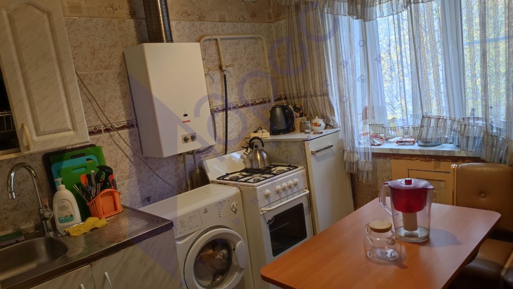 Продажа 1-комнатной квартиры, Нижний Новгород, Саврасова ул,  10