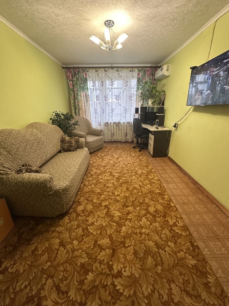 Продажа 2-комнатной квартиры, Подлесово,  6 а