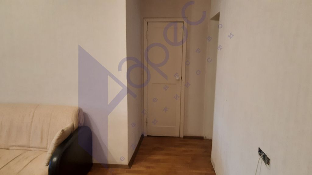 Продажа 3-комнатной квартиры, Нижний Новгород, Ошарская ул,  53