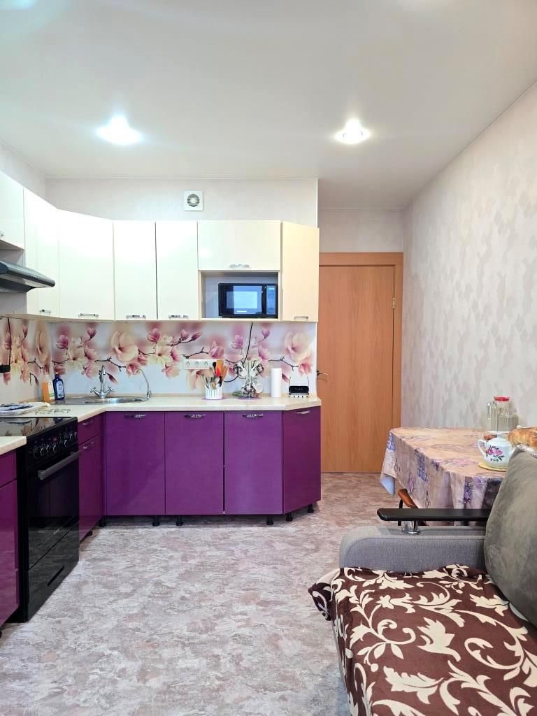 Продажа 2-комнатной квартиры, Казань, Тэцевская ул,  4Д