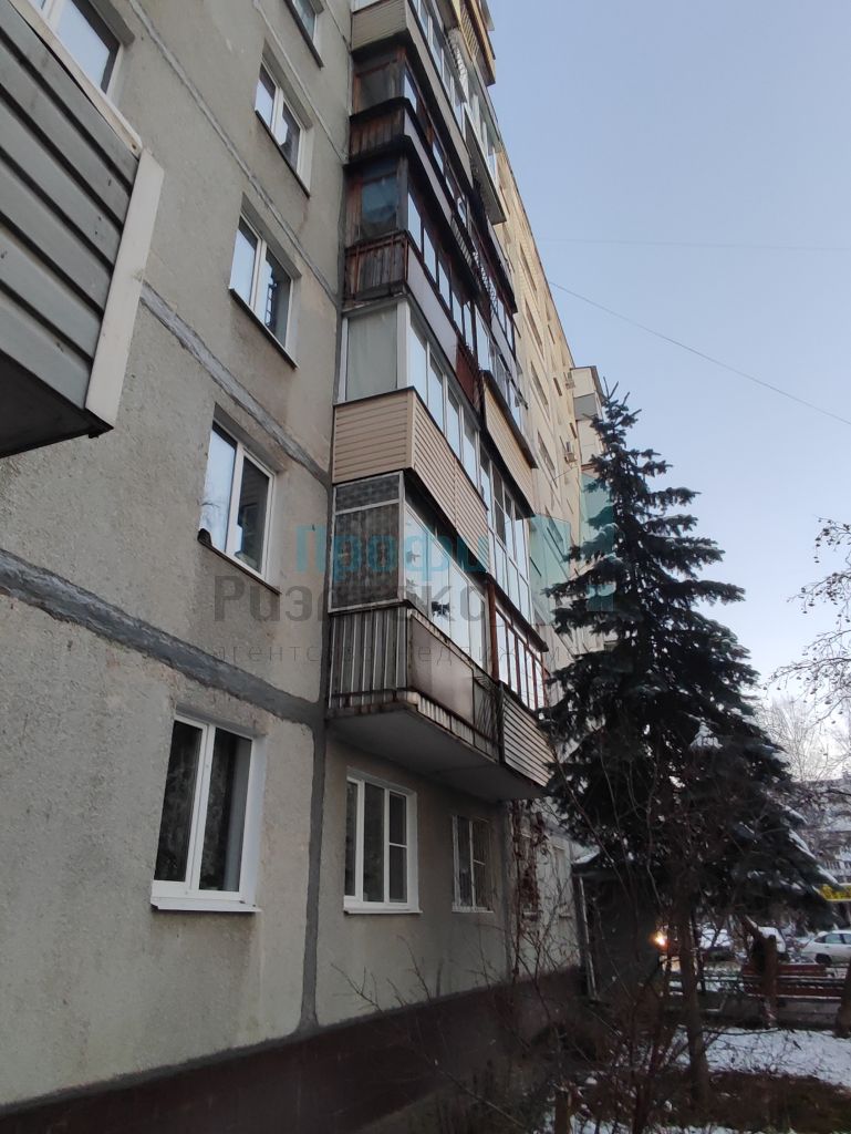 Продажа 2-комнатной квартиры, Нижний Новгород, Кораблестроителей пр-кт,  38/2