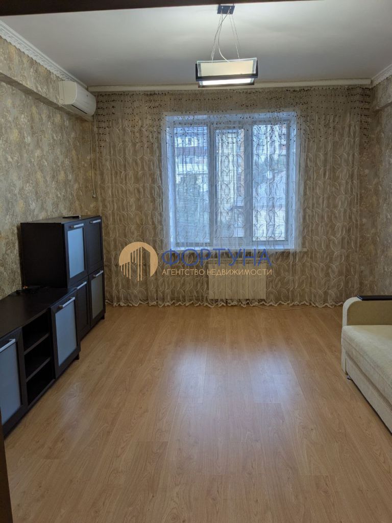 Продажа 1-комнатной квартиры, Белгород, Богдана Хмельницкого пр-т,  36/65