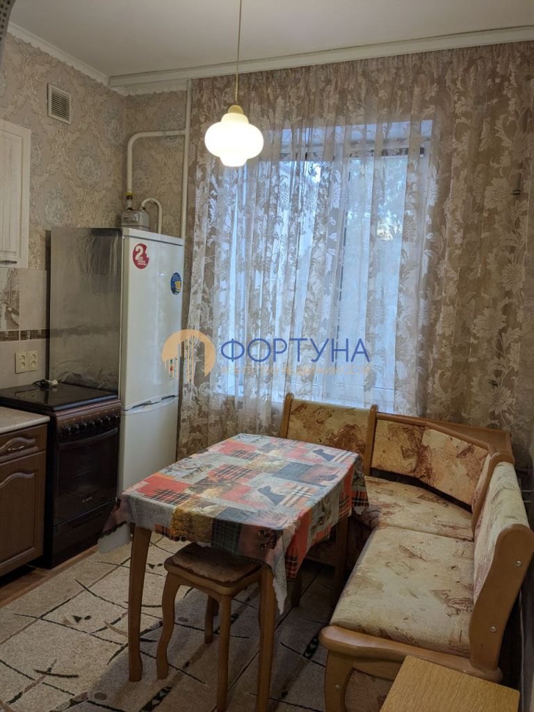 Продажа 1-комнатной квартиры, Белгород, Богдана Хмельницкого пр-т,  36/65