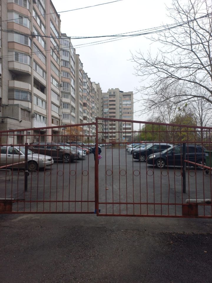 Продажа 2-комнатной квартиры, Саратов, Кузнечная ул,  28/42