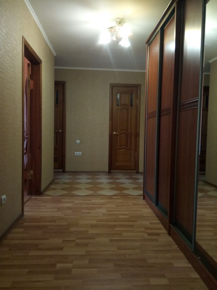 Продажа 2-комнатной квартиры, Саратов, Кузнечная ул,  28/42