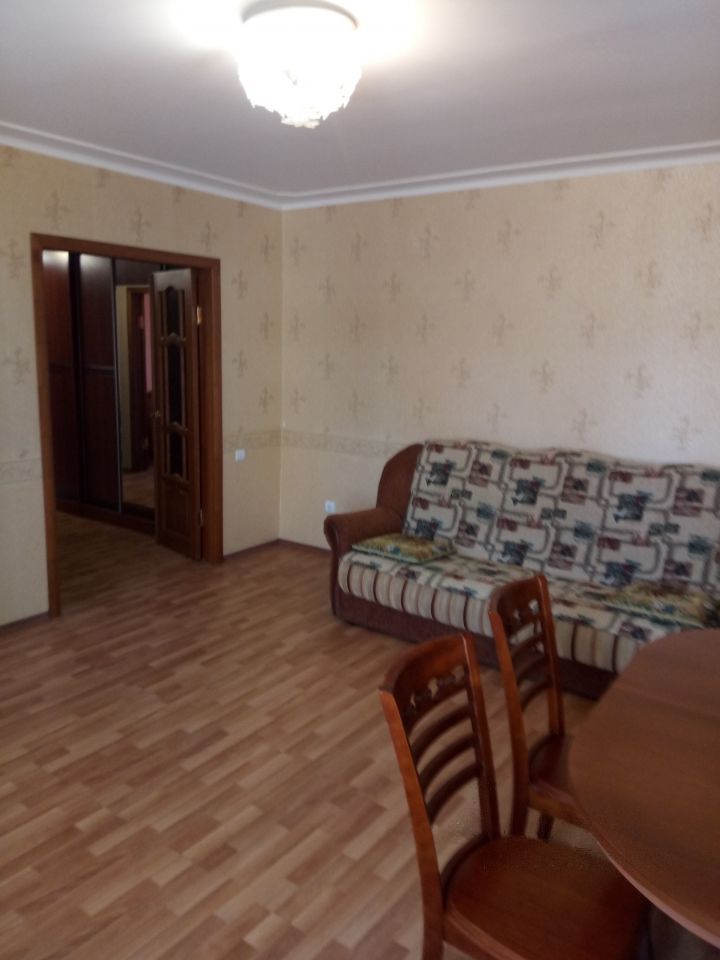 Продажа 2-комнатной квартиры, Саратов, Кузнечная ул,  28/42