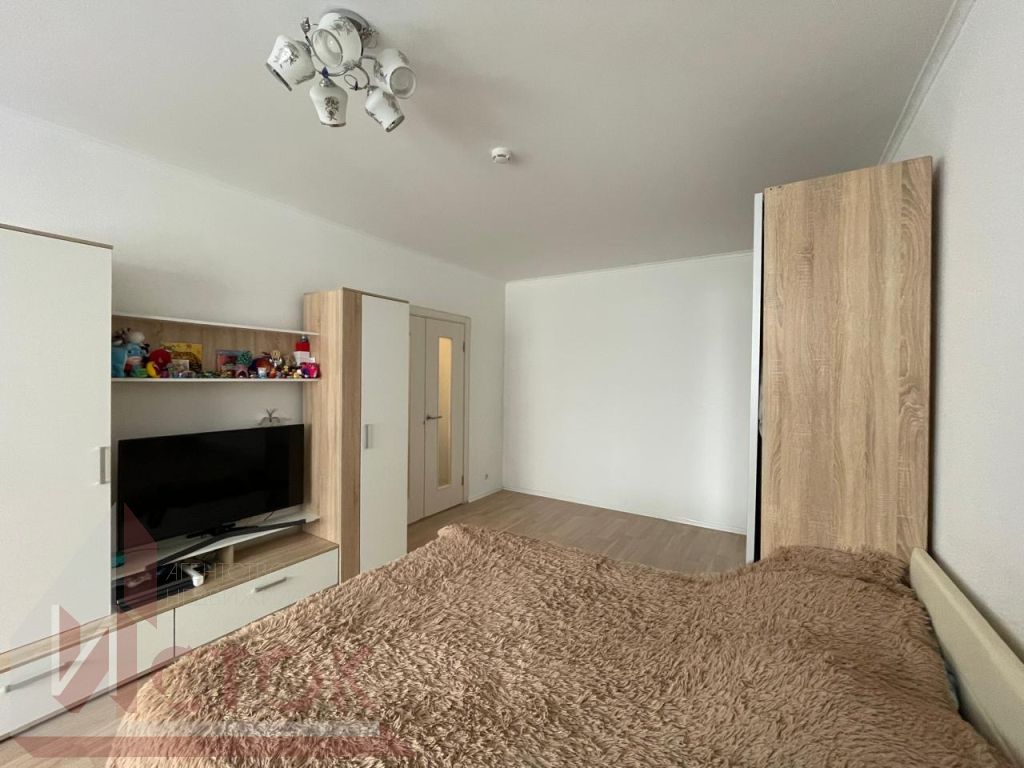 Продажа 1-комнатной квартиры, Московская, Александры Монаховой ул,  94к1