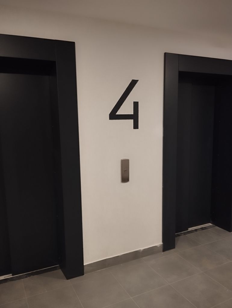 Продажа 1-комнатной квартиры, Утечино, небесная,  1