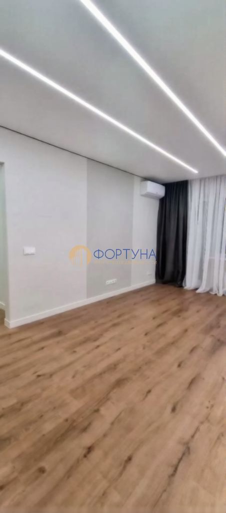Продажа 3-комнатной квартиры, Белгород, ул. Буденого,  3