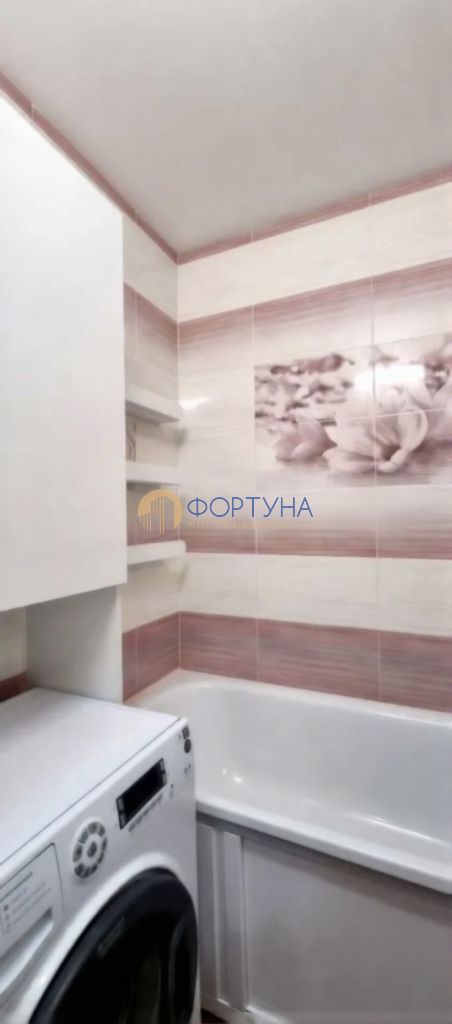 Продажа 3-комнатной квартиры, Белгород, ул. Буденого,  3