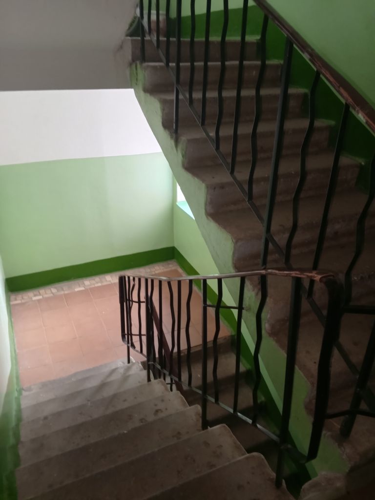 Продажа 2-комнатной квартиры, Углич, Мирный мкр,  19