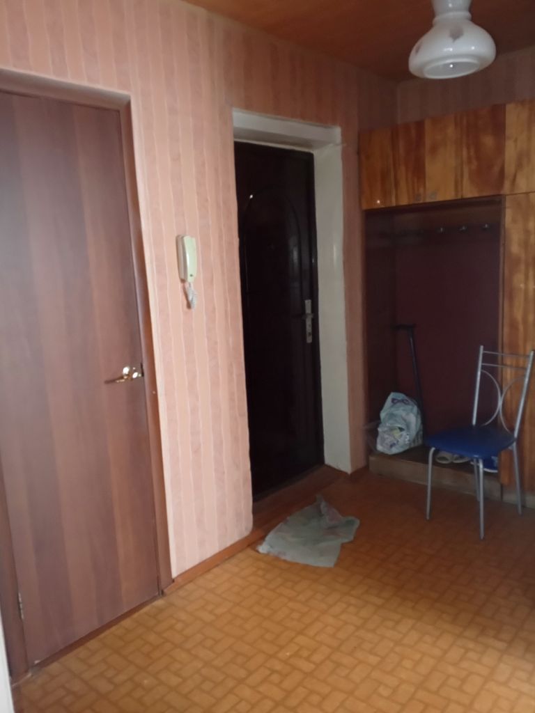 Продажа 2-комнатной квартиры, Углич, Мирный мкр,  19