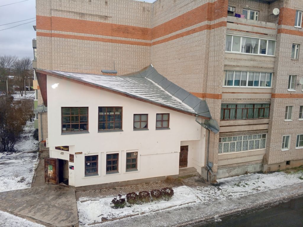 Продажа 2-комнатной квартиры, Углич, Мирный мкр,  19