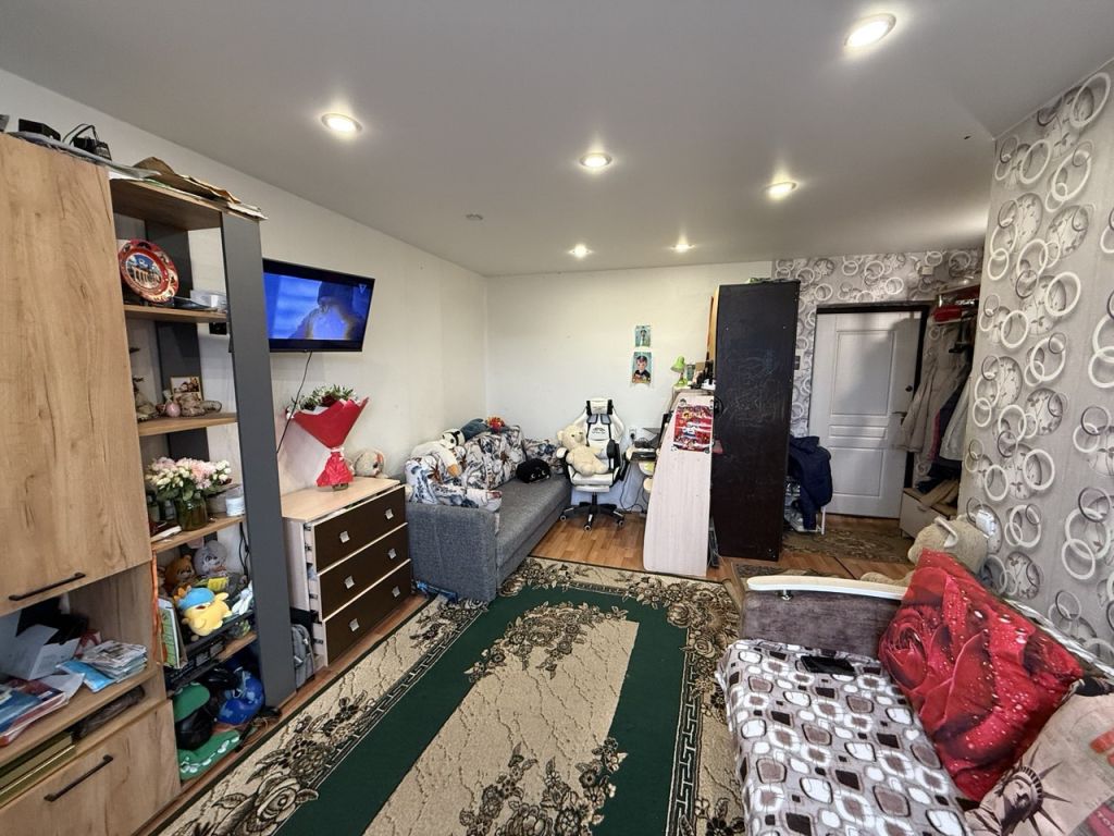 Продажа 1-комнатной квартиры, Заволжье, Волжская ул,  8