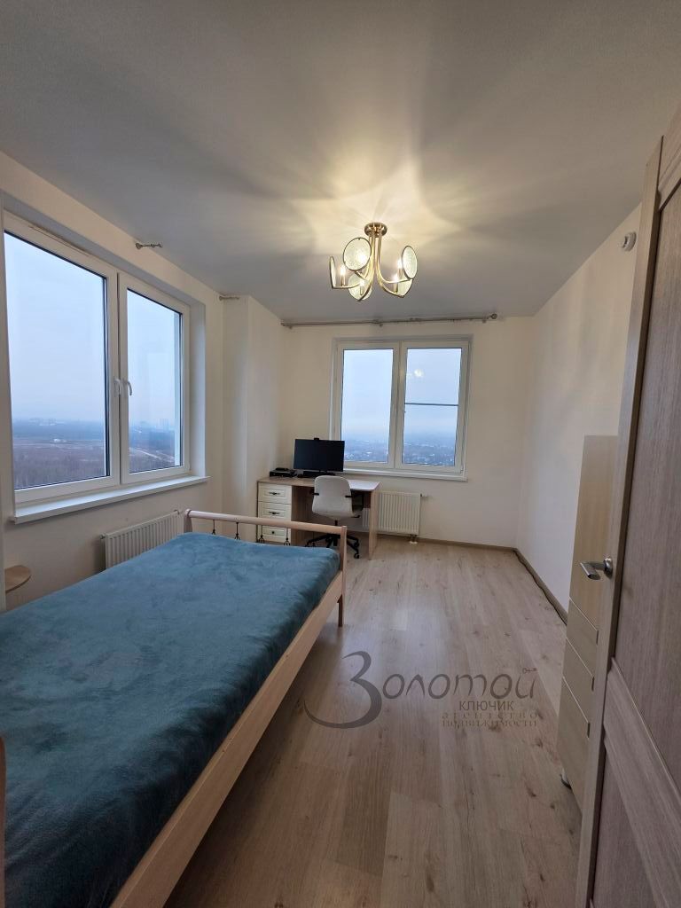 Продажа 3-комнатной квартиры, Анкудиновка, Русская ул,  17